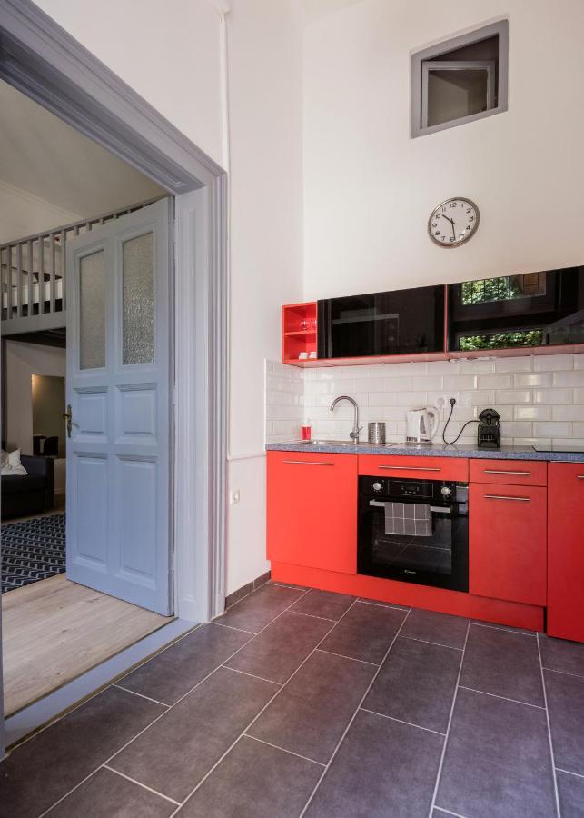 Trendy Apartment At The Hippest Location Budapeste Exterior foto